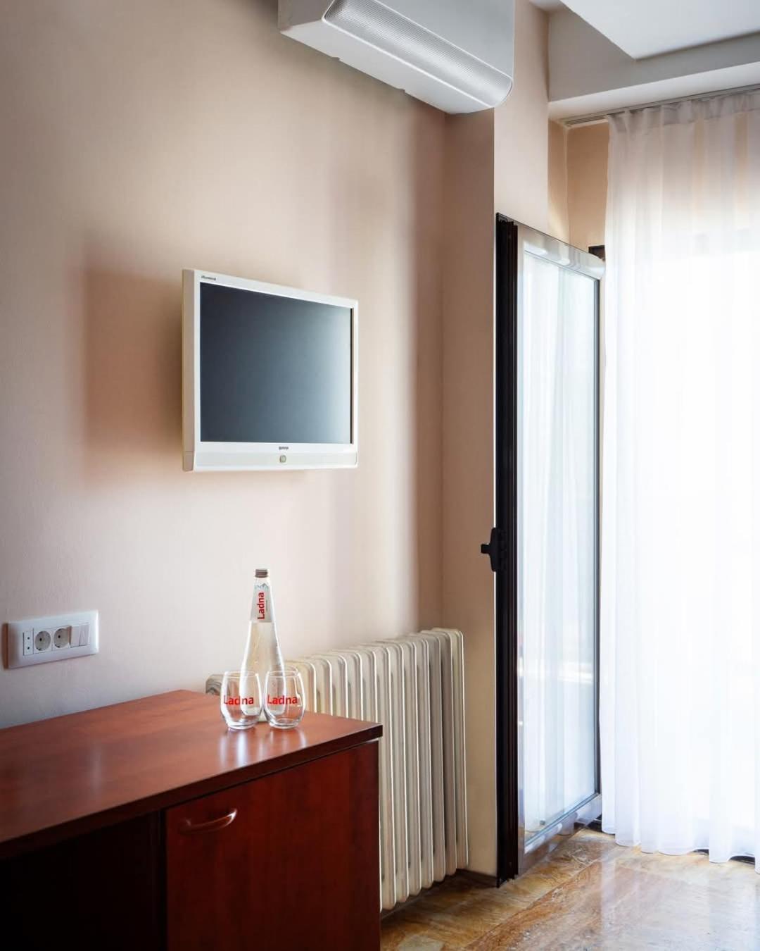 Hotel Sileks Ohrid Esterno foto