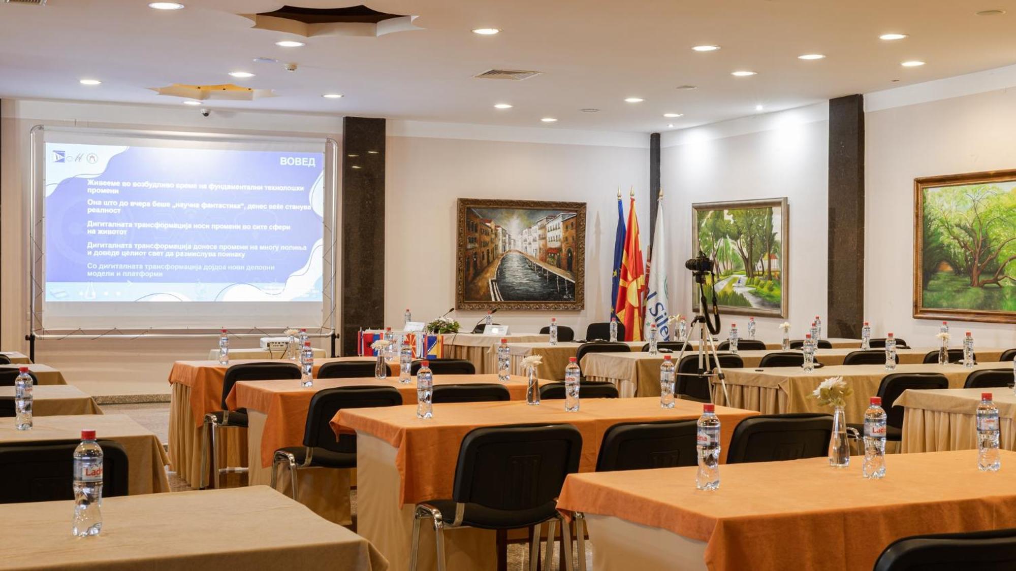 Hotel Sileks Ohrid Esterno foto