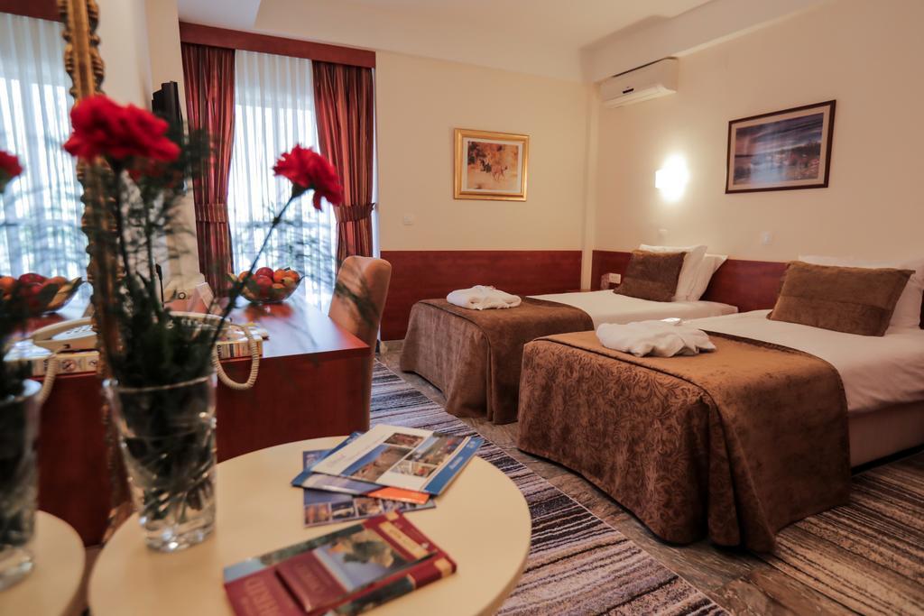 Hotel Sileks Ohrid Esterno foto