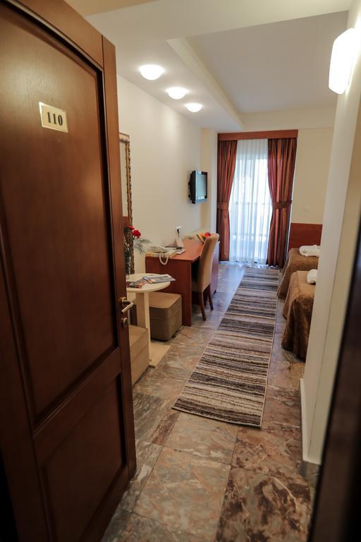 Hotel Sileks Ohrid Esterno foto